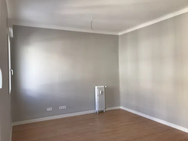 Piso en calle de Menorca, 32