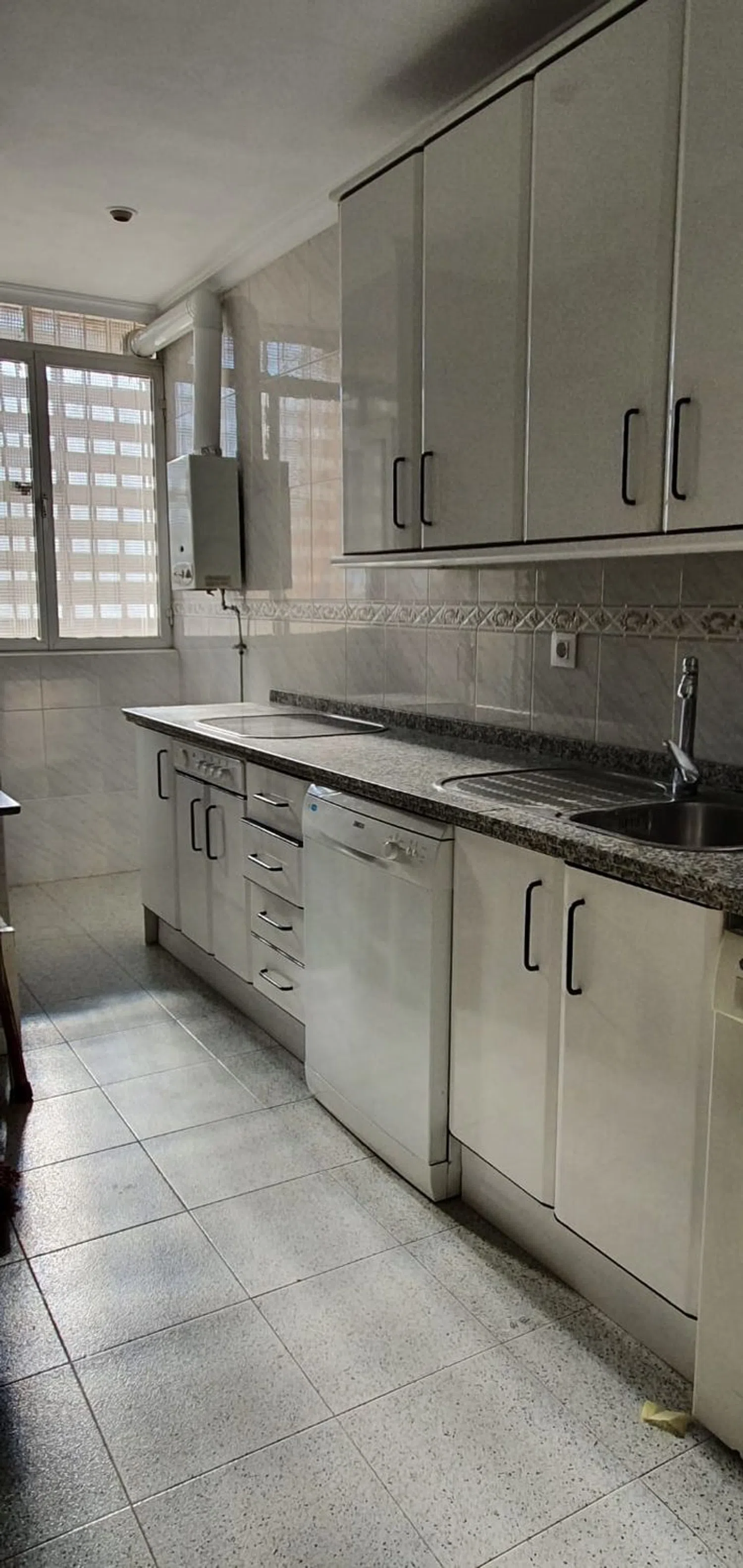 Piso en calle Malvaloca, 1 - Foto 14