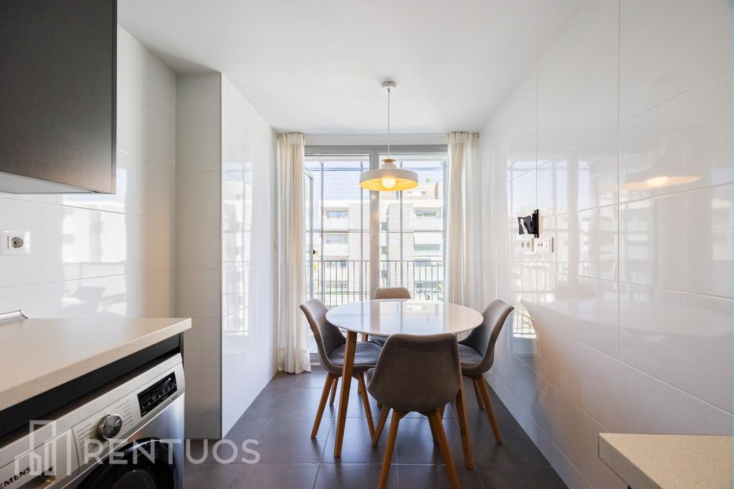 Piso en calle de José Escobar y Saliente - Foto 11