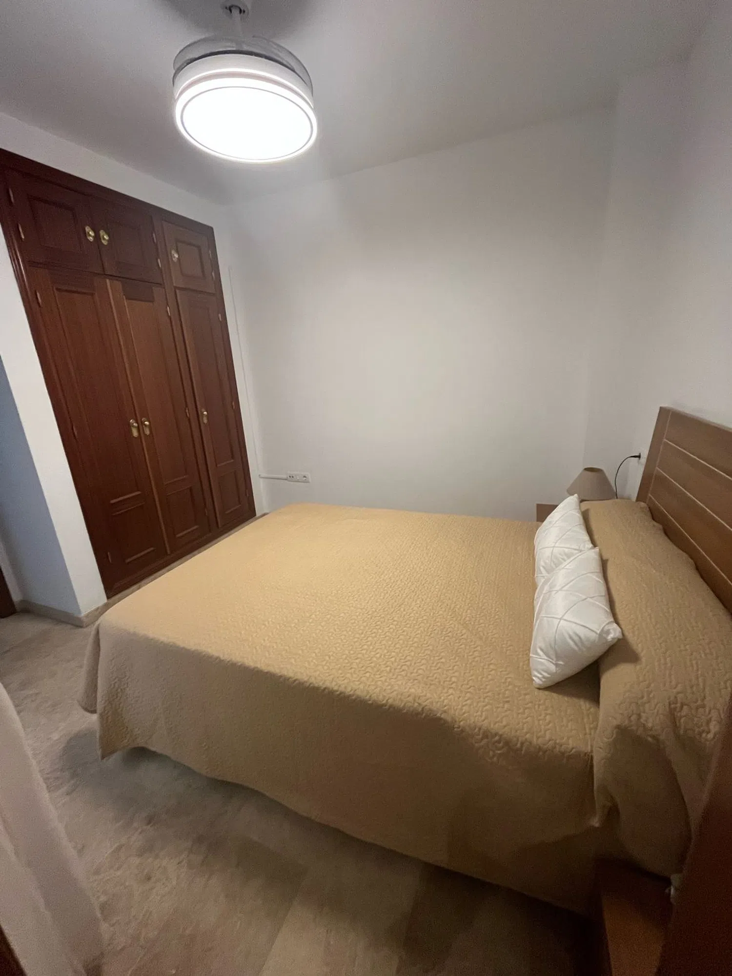 Piso en calle Luis Ponce de León, 22 - Foto 1