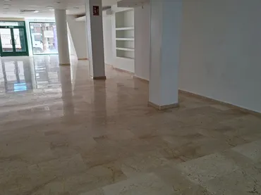 Local comercial en  Avinguda Ancha de Castelar 550 - Foto 5
