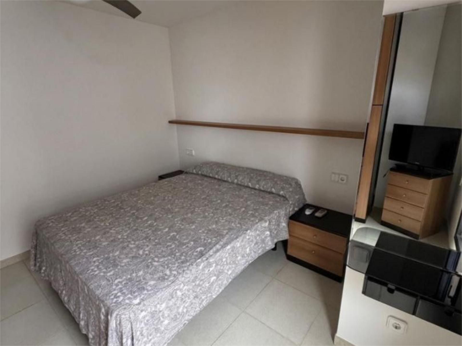 Piso en  Carrer de Francesc Martí i Móra 43 - Foto 12