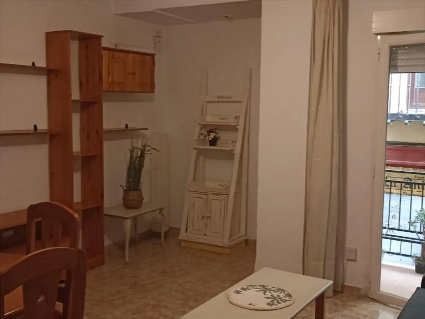 Piso en  Calle Cetti Meriem 5 - Foto 2