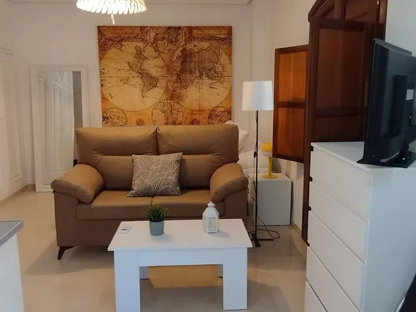 Estudio en Antonio Medina, 6 - Foto 1