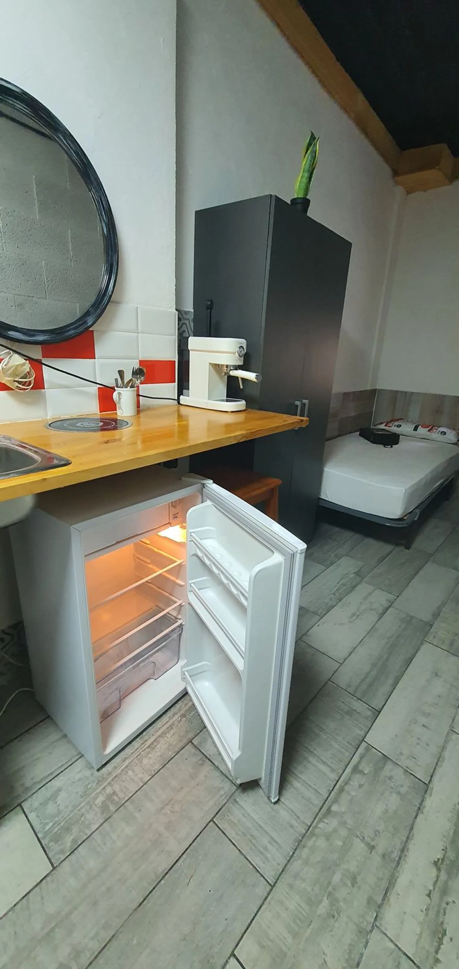 Estudio en Av. V Centenario, 1 - Foto 1