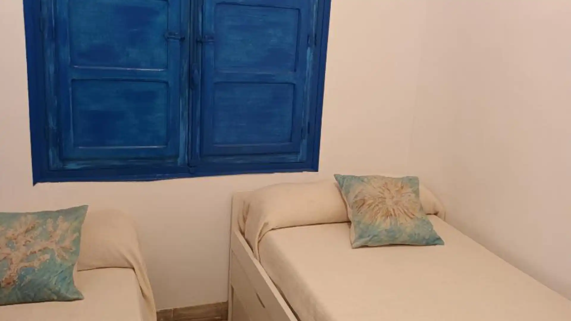 Casa adosada en  Calle Violetas 39 - Foto 3