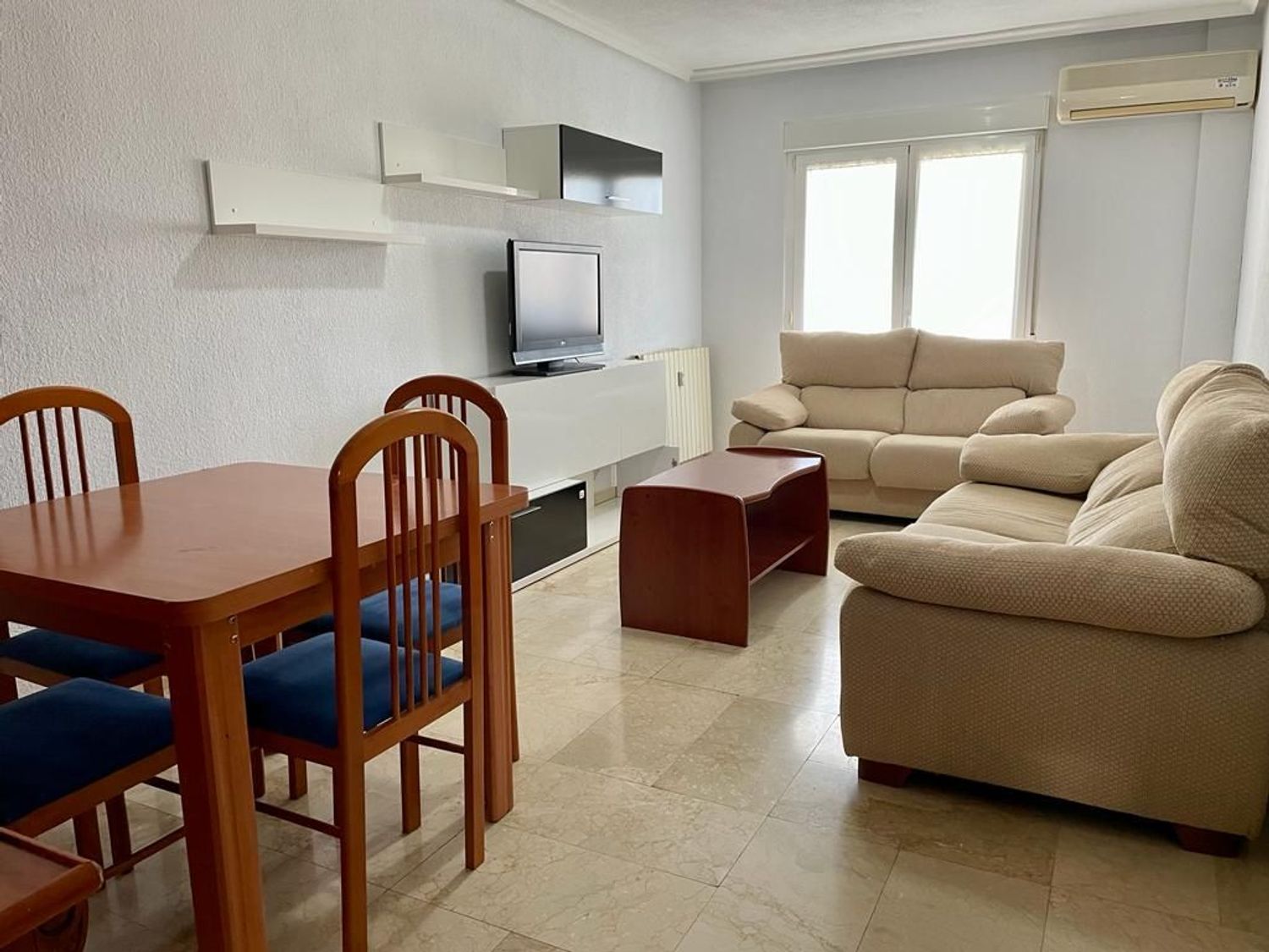 Piso en avenida Campoamor, 26 - Foto 2