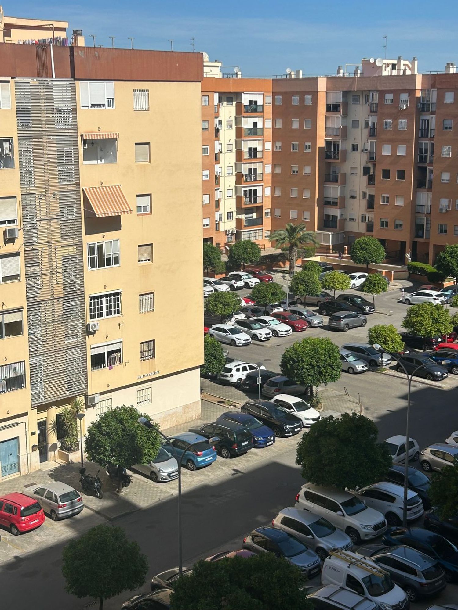 Piso en Avenida de las Ciencias - Foto 3