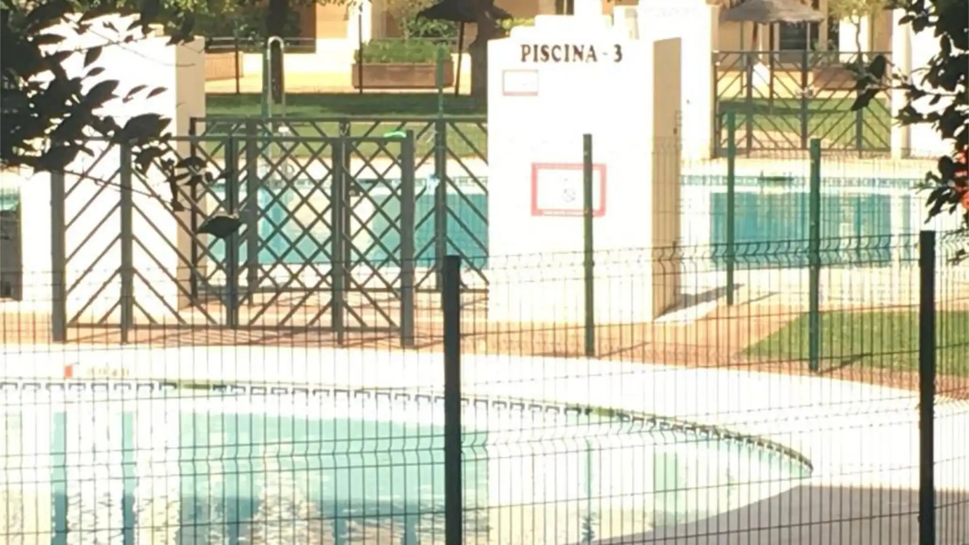 Piso en  Avenida del Editor Ángel Caffarena 21 - Foto 28