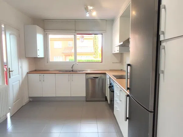Chalet adosado en San Agustin de Guadalix - Foto 7