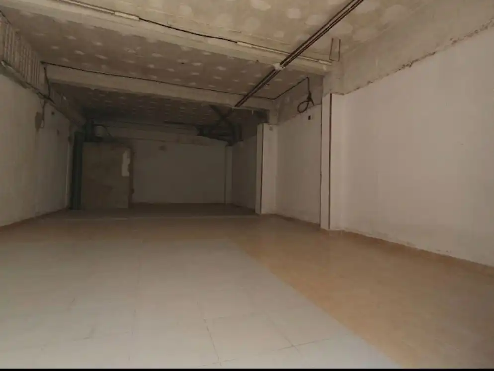 Local comercial en  Carrer de Ramón y Cajal 30 - Foto 6