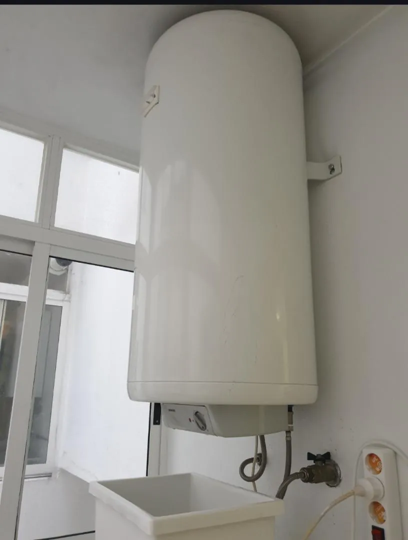 Piso en  Avenida Rosalía de Castro 78 - Foto 8