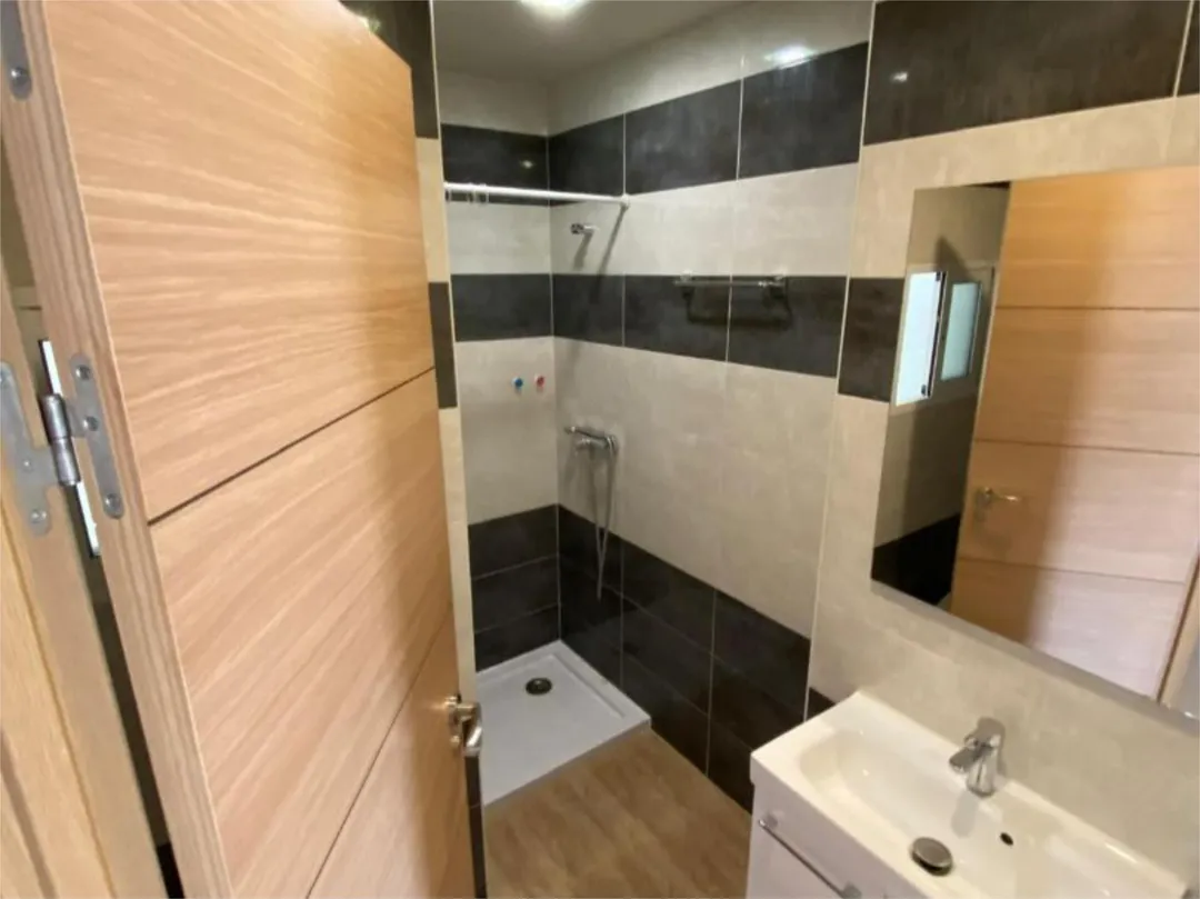 Piso en  Plaça de Serralta 14 - Foto 6