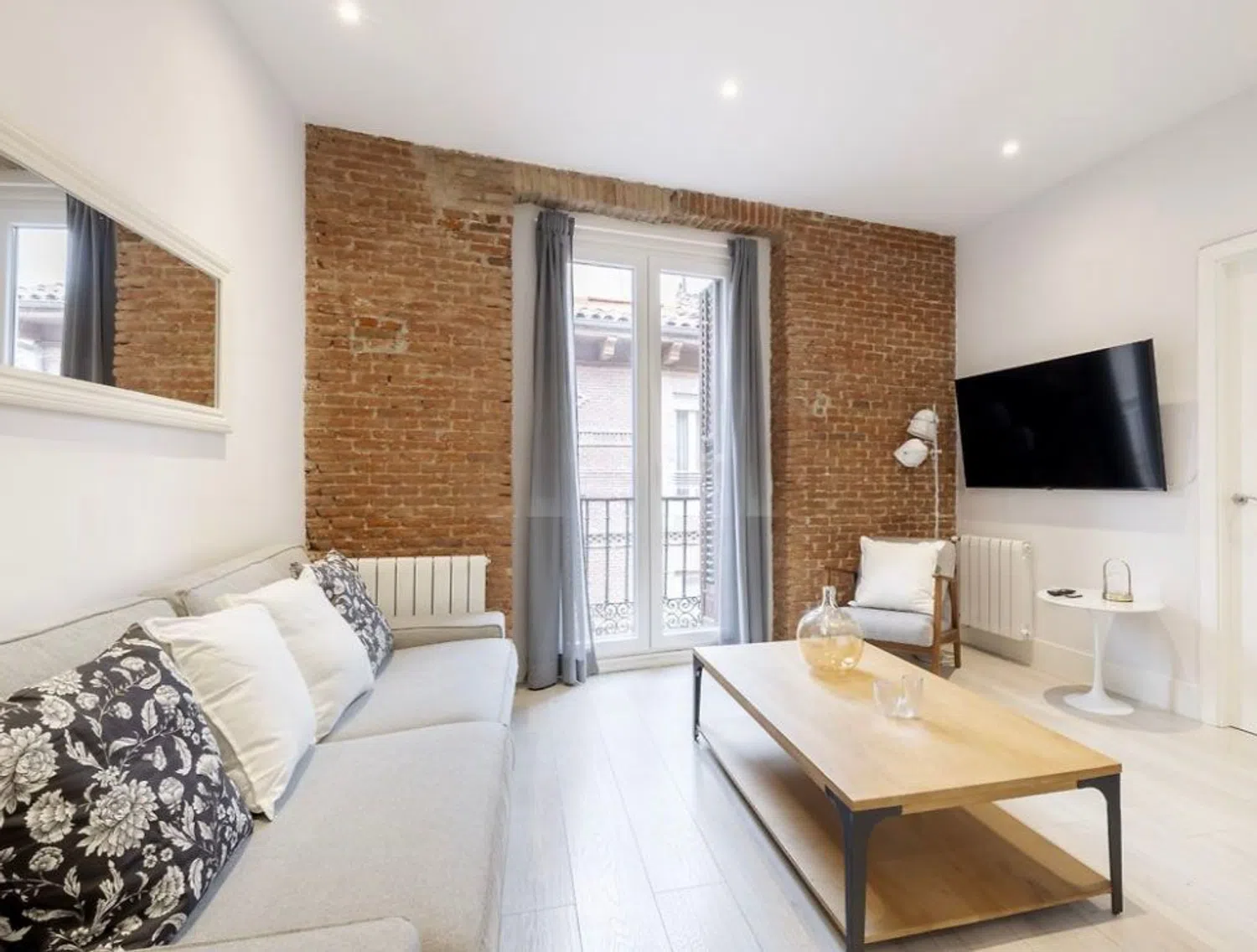 Piso en calle del Almendro, 21 - Foto 2