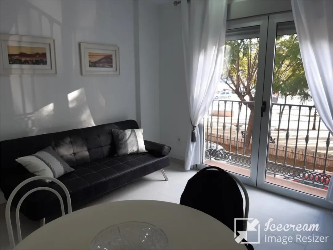 Estudio en  Carrer Barranquet 12 - Foto 2