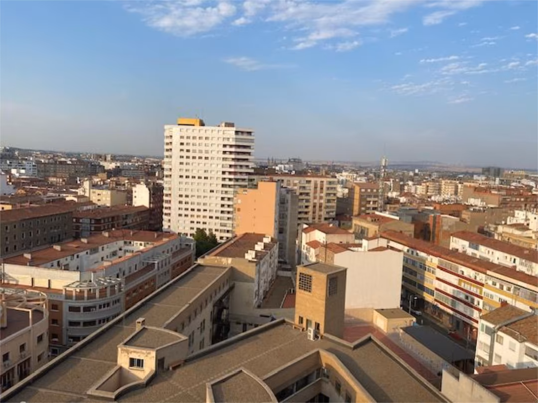 Piso en  Calle del Pianista Eduardo del Pueyo 1 - Foto 13