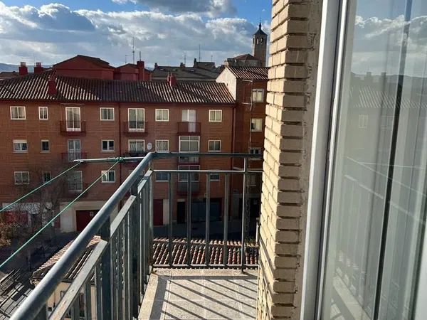 Piso en Calle Cruz de Borgoña, 1, Sur, Sur - Foto 18