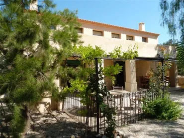 Finca rústica en  Carrer del Mestre Torroner 2 - Foto 2