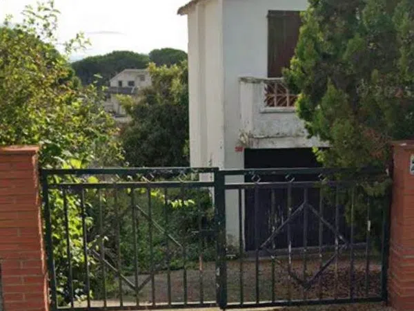Casa o chalet independiente en Calle Alfonso X el Sabio, 217 - Foto 3