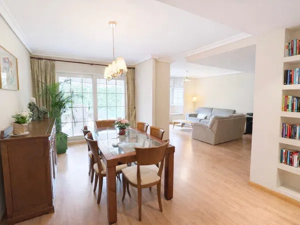 Chalet adosado en Urb. nuevo gales Barrio Monte Rozas - Foto 6