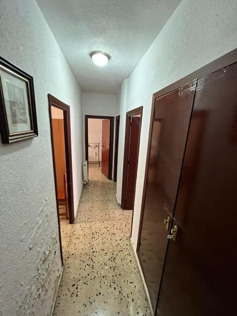 Piso en  Calle Doctor Azpitarte 8 - Foto 5