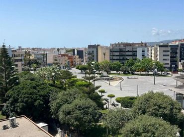 Piso en  Plaça Constitució 1 - Foto 2