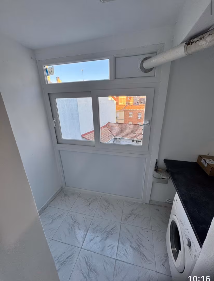 Piso en  Calle Serranillos 18 - Foto 5