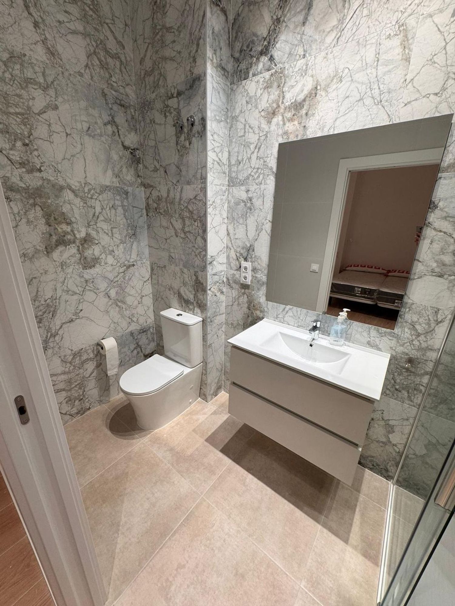 Estudio en calle de Sant Jacint Castanyeda, 22 - Foto 5