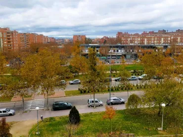 Piso en  Calle de las Trece Rosas 8 - Foto 4