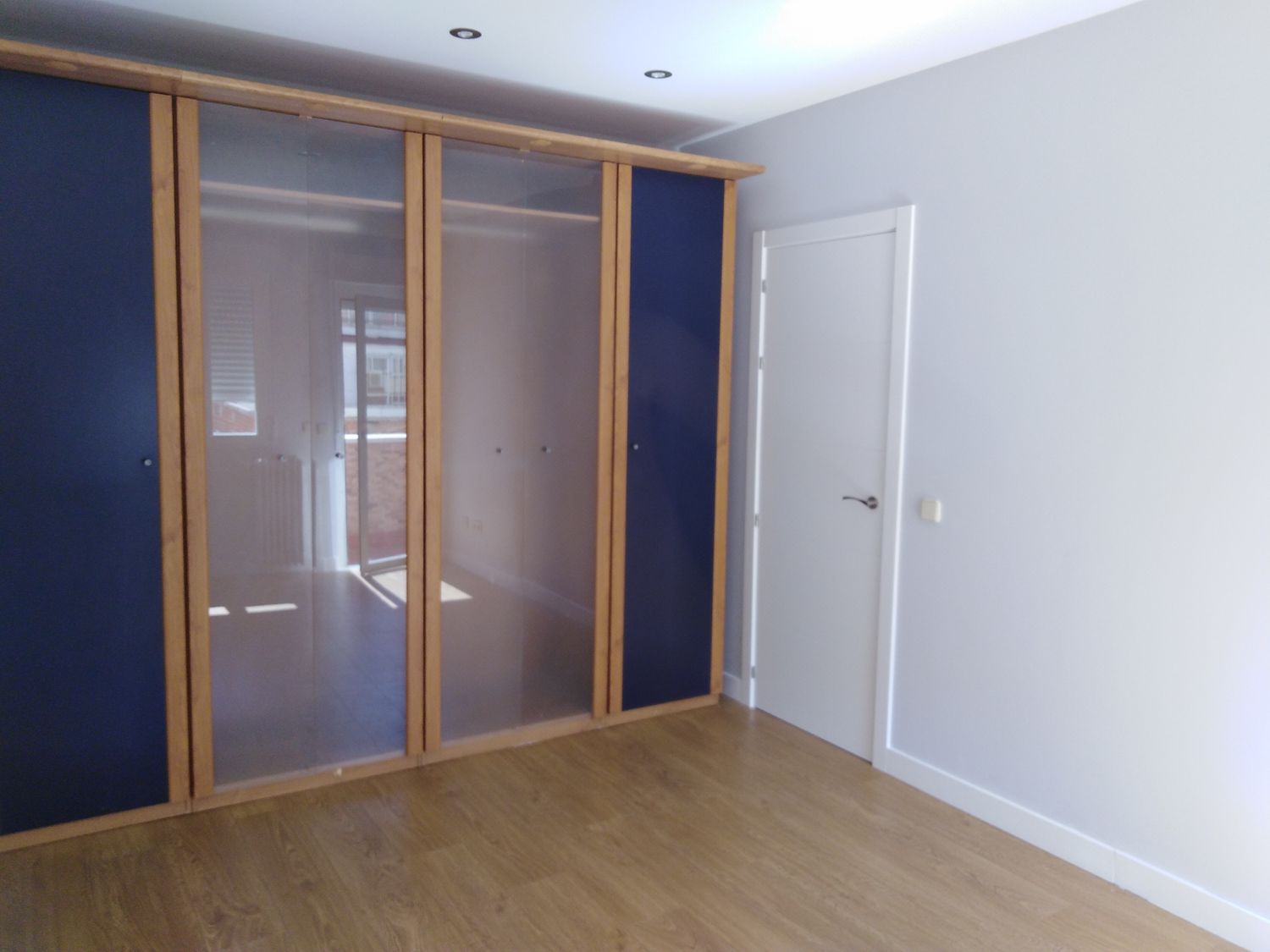 Piso en calle de la Infanta María Teresa, 14 - Foto 4