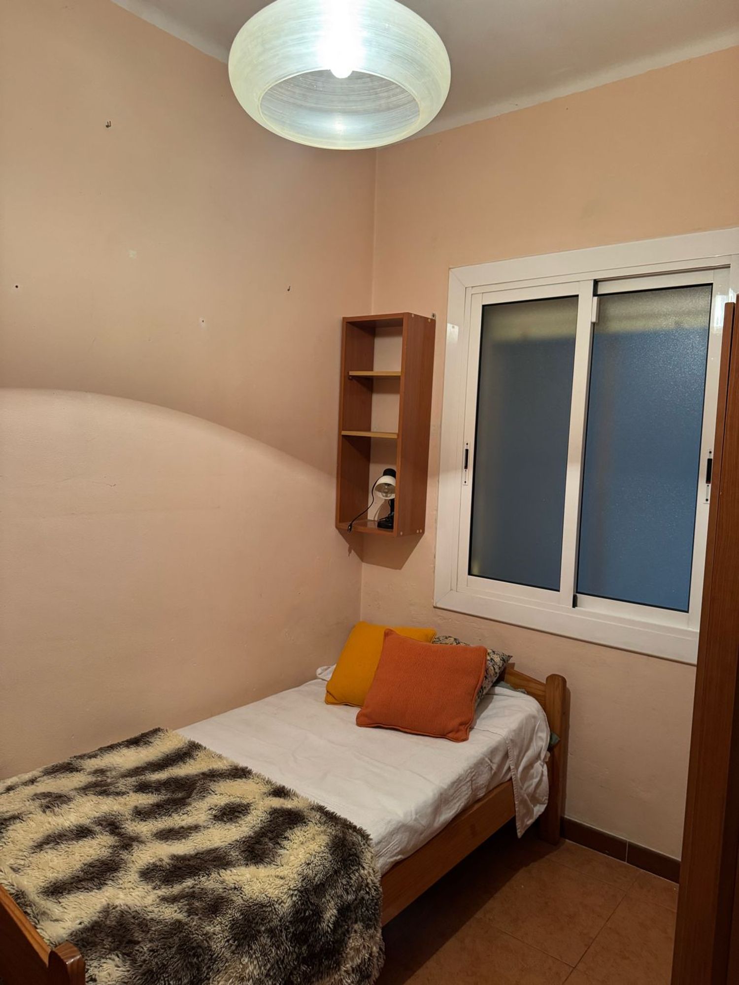 Piso en calle de Praga, 9 - Foto 2