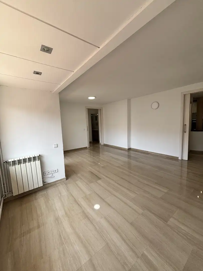 Piso en  Carrer de Nicolau Talló 153 - Foto 2