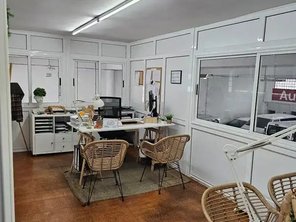 Local comercial en  Avenida de Madrid 129 - Foto 7