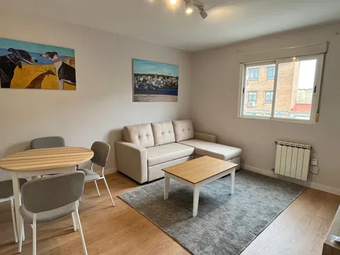 Piso en avenida de la Albufera, 100