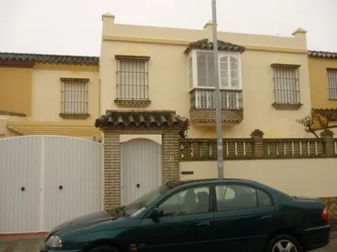 Casa adosada en  Calle Tifón 3 - Foto 5