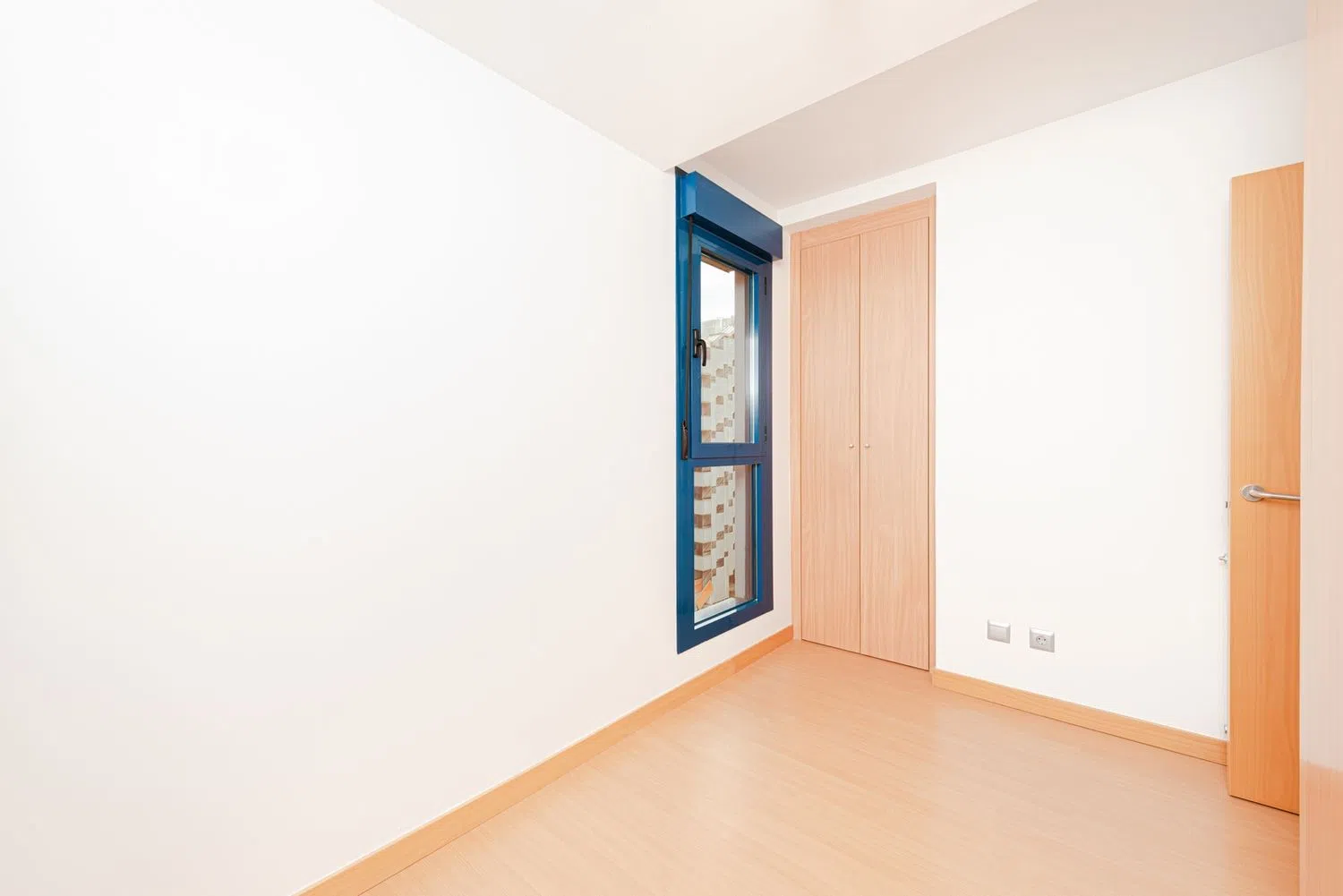 Piso en plaza del Sol - Foto 10