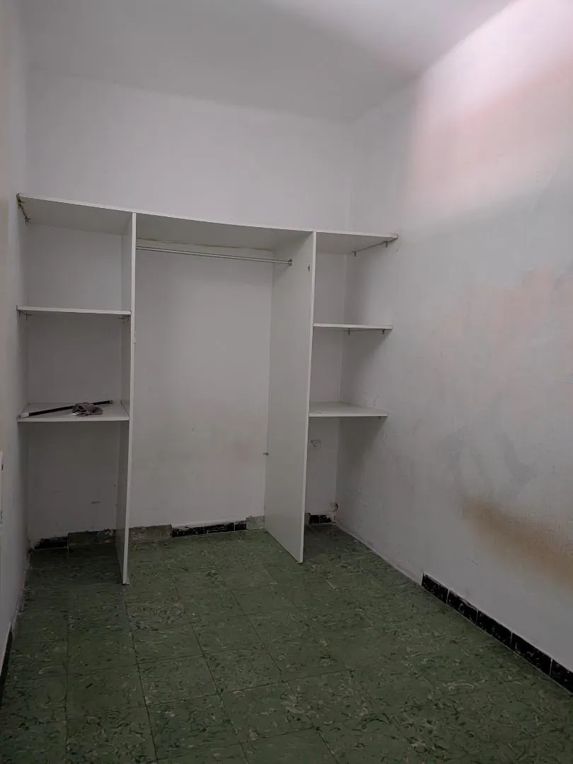 Piso en  Carrer de Pere Riudor 16 - Foto 5