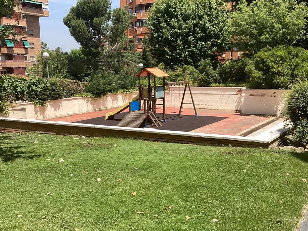 Piso en  Calle de Ramón Gómez de la Serna 95 - Foto 22