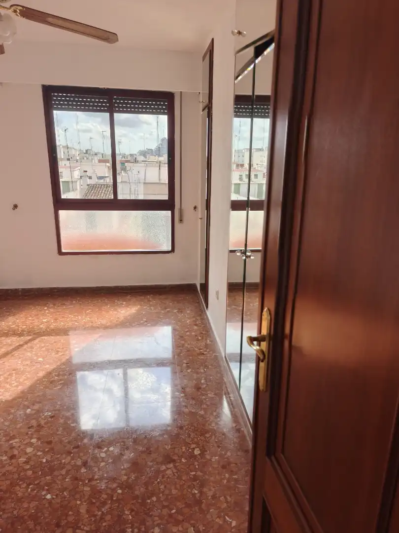 Piso en  Camí Vell de Xirivella 68 - Foto 7