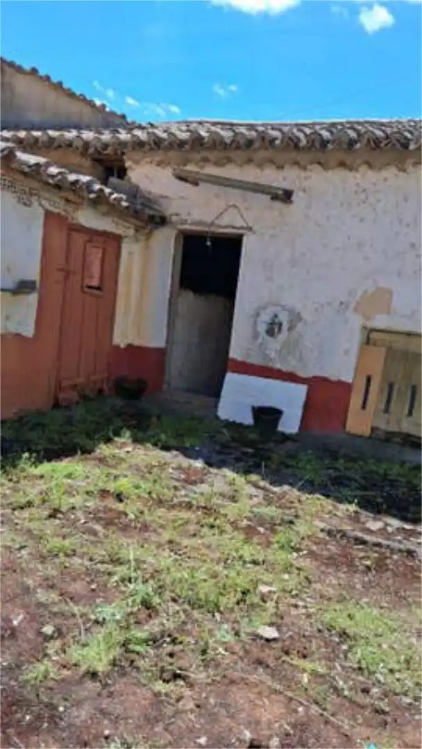 Chalet en Centro del pueblo - Foto 2