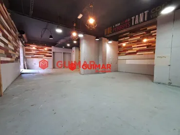 Local comercial en  Esplugues de Llobregat - Carrer de Francesc Llunel - Foto 16