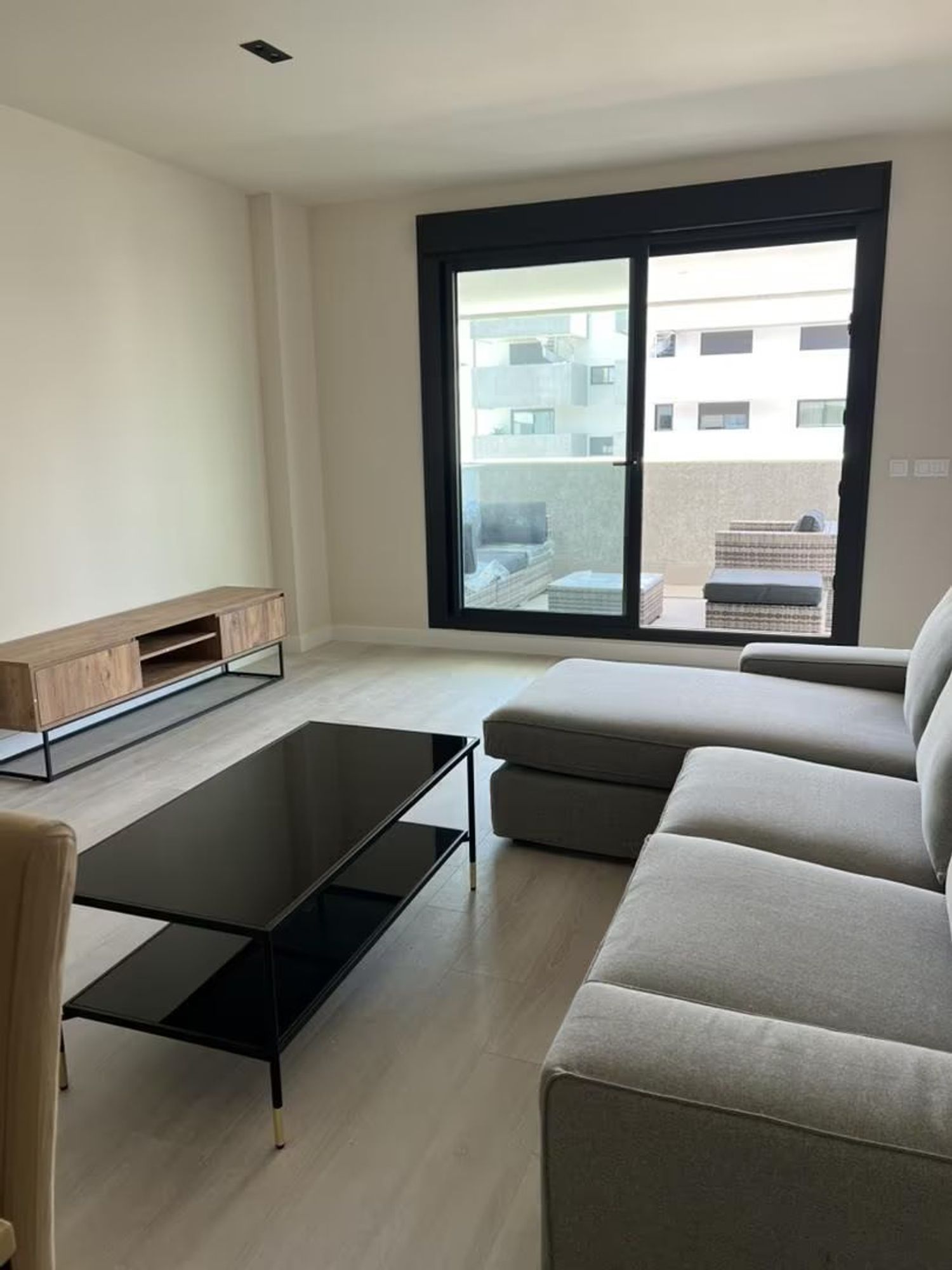 Piso en calle Frisias, 4 - Foto 1