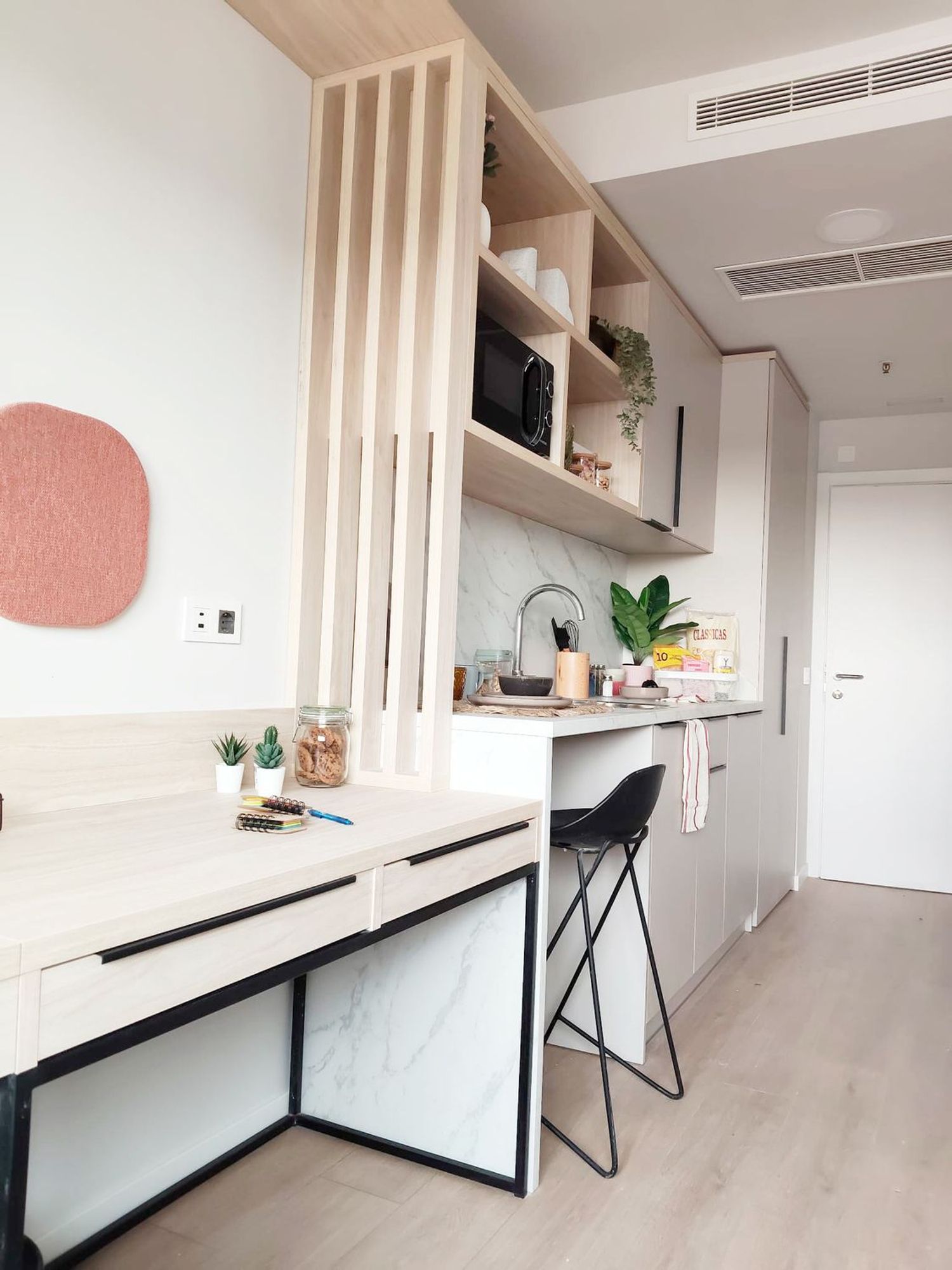 Estudio en avenida de la Democracia, 9 - Foto 2