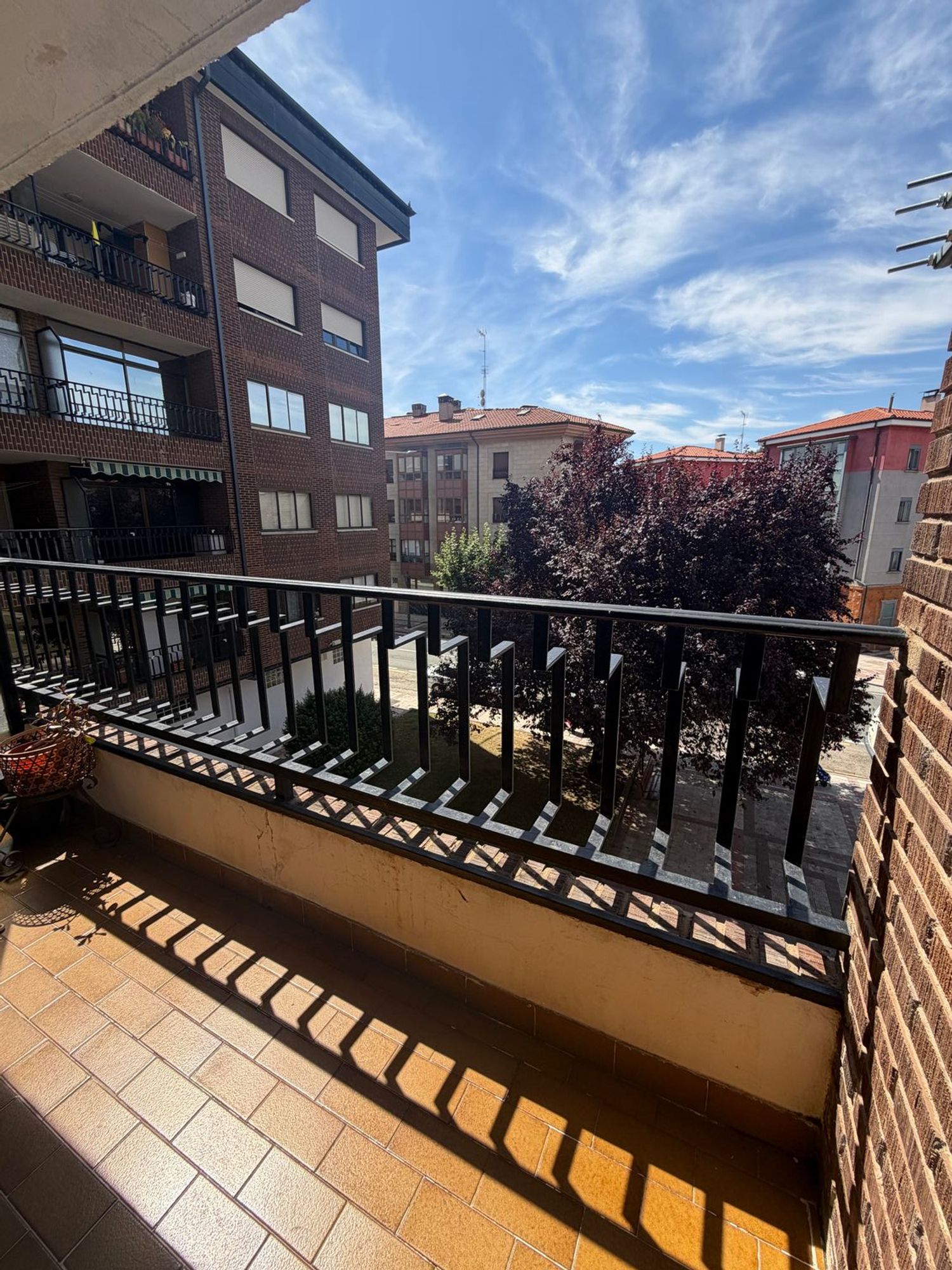 Piso en Avenida Reyes Católicos, 10 - Foto 4
