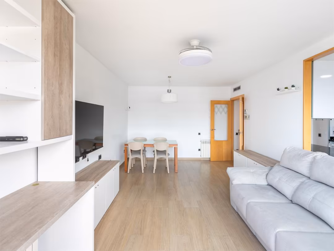 Piso en  Carrer de Bac de Roda 6 - Foto 10