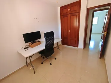 Piso en  Avenida María Zambrano 2A - Foto 10