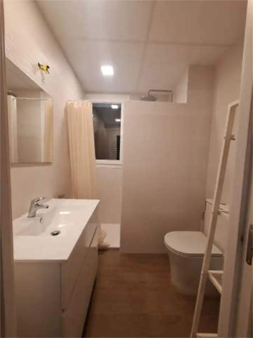 Apartamento en Almeria - Foto 4