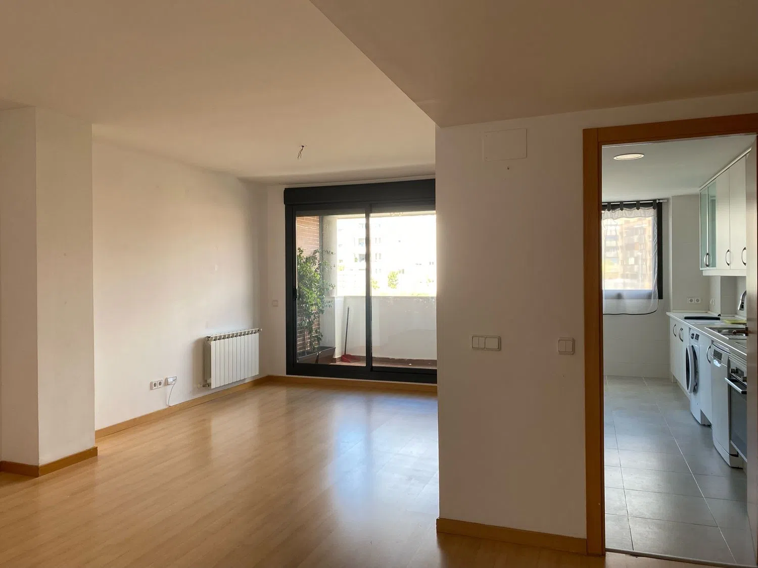 Piso en avenida Juan Pablo II, 16