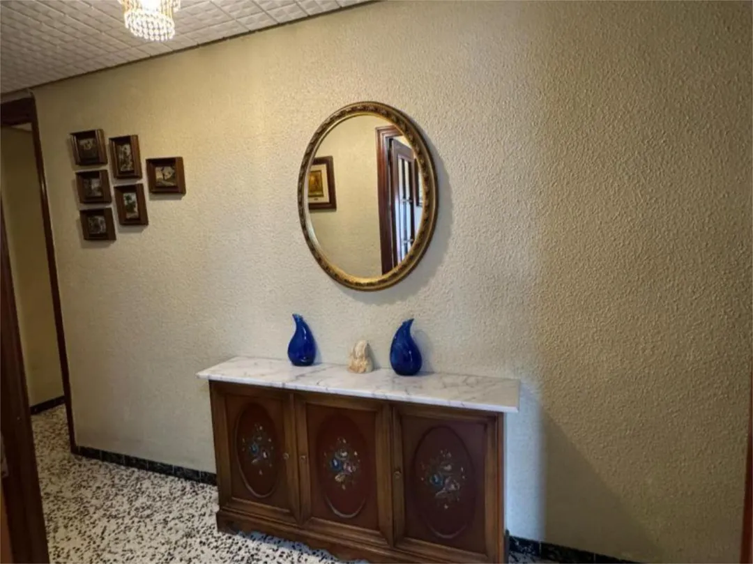 Piso en  Carrer Martín de Torres 18 - Foto 8