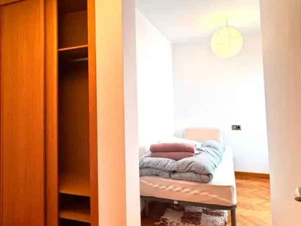 Piso en calle de Rosalía de Castro, 10 - Foto 5